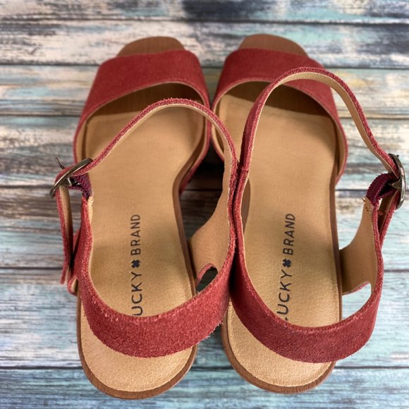 Lucky Brand Zashti Wedge Sandals Size 7.5M Currant Red Suede Womens - Picture 5 of 12